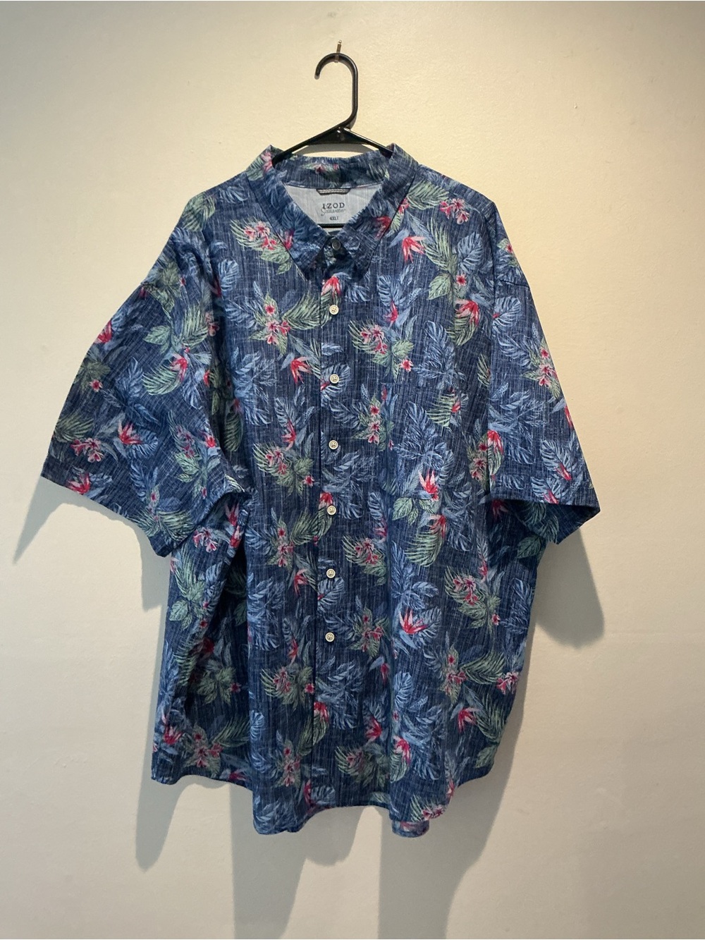 IZOD Saltwater Men's Tropical Floral Button Down - 4XLT